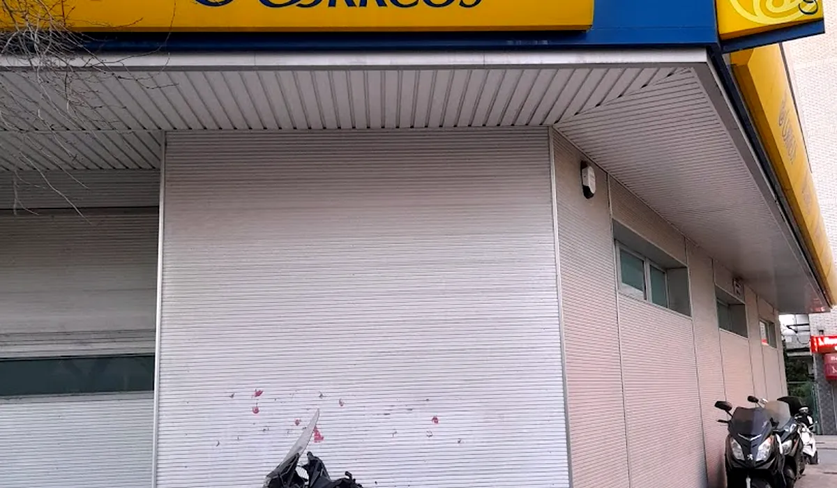 Oficina de Correos Centro de Distribución Correos Calle Isla Graciosa Fuencarral-El Pardo