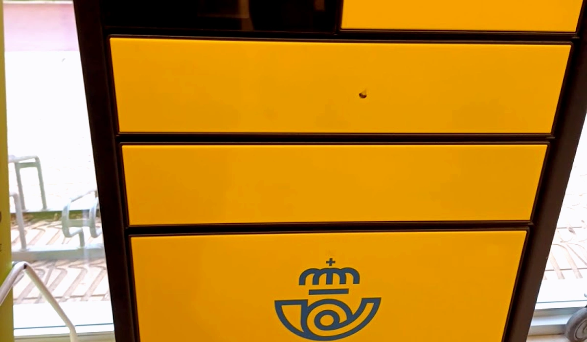 Oficina de Correos Citypaq de Correos Avenida Alcalde Enrique Daries L'Eliana