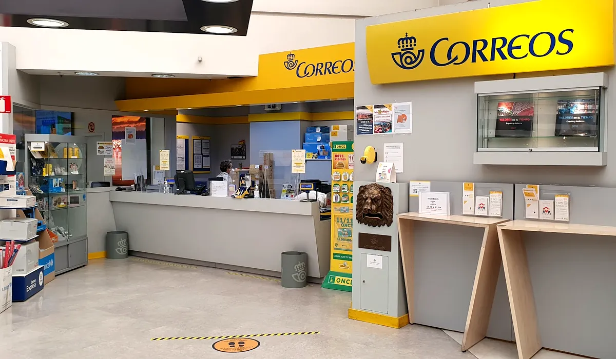 Oficina de Correos Oficina de Correos Arabial Granada