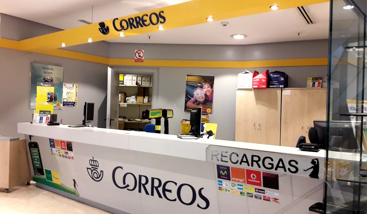 Oficina de Correos Oficina de Correos Avenida Alcalde Ramon Pastor Elche