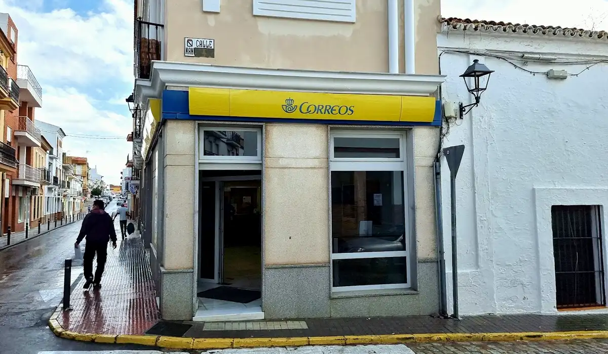 Oficina de Correos Oficina de Correos Avenida Andalucía Gibraleón