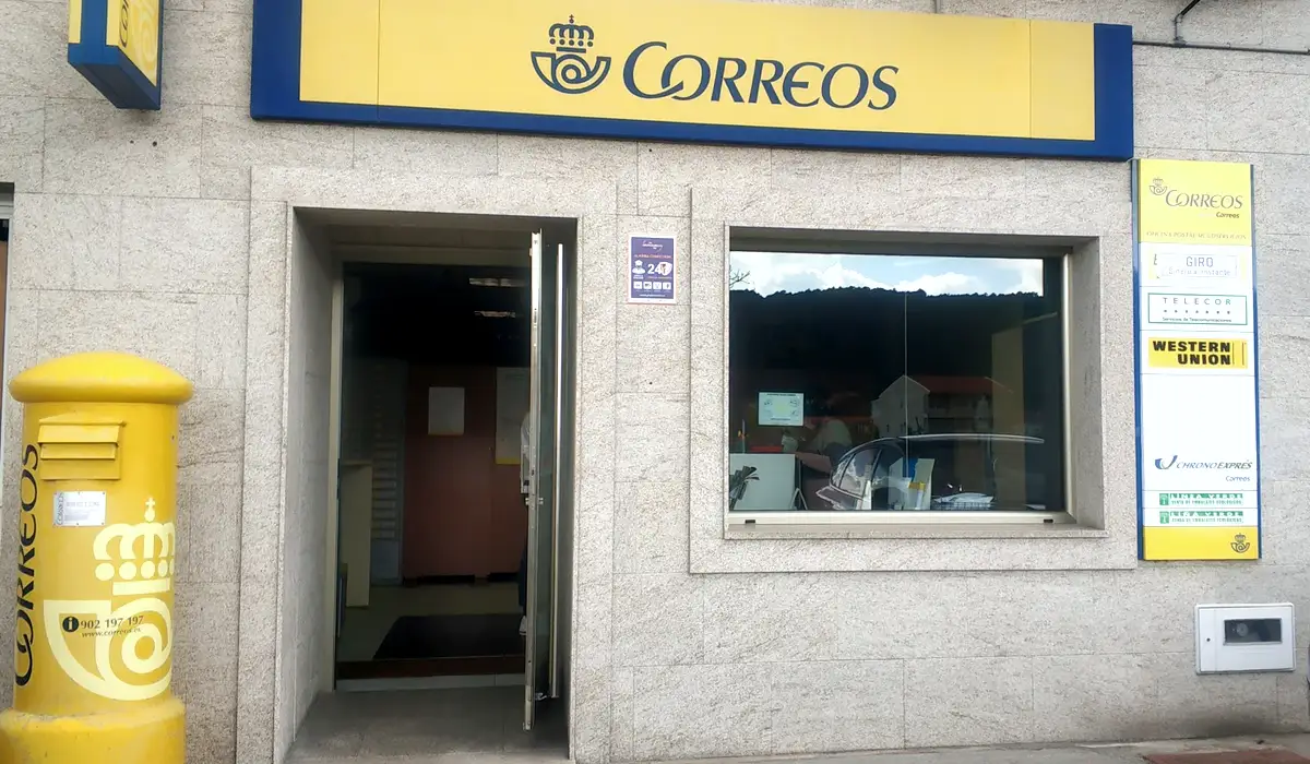 Oficina de Correos Oficina de Correos Avenida de Fisterra Serra de Outes