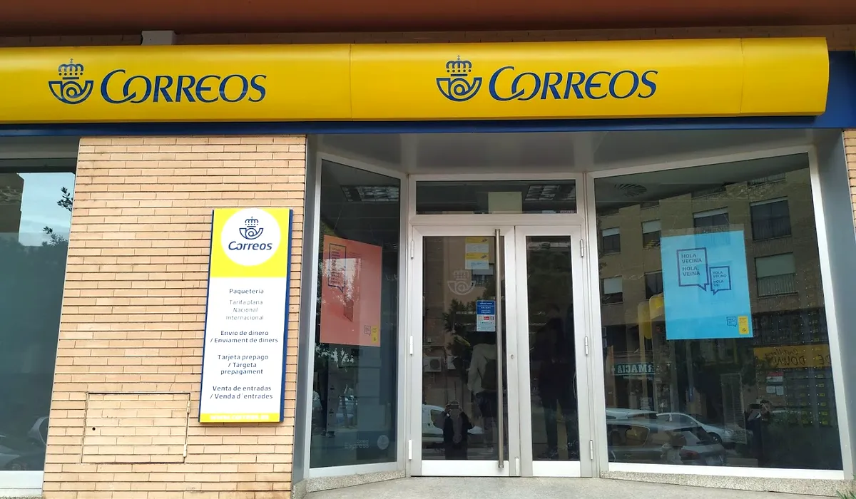 Oficina de Correos Oficina de Correos Avenida de l'Alcora Castellón de la Plana