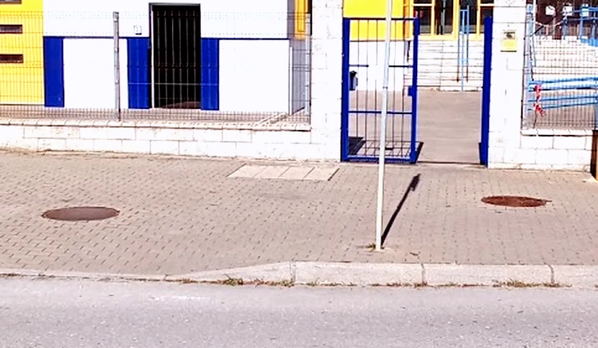 Oficina de Correos Oficina de Correos Avenida de la Ilustración Jerez de la Frontera