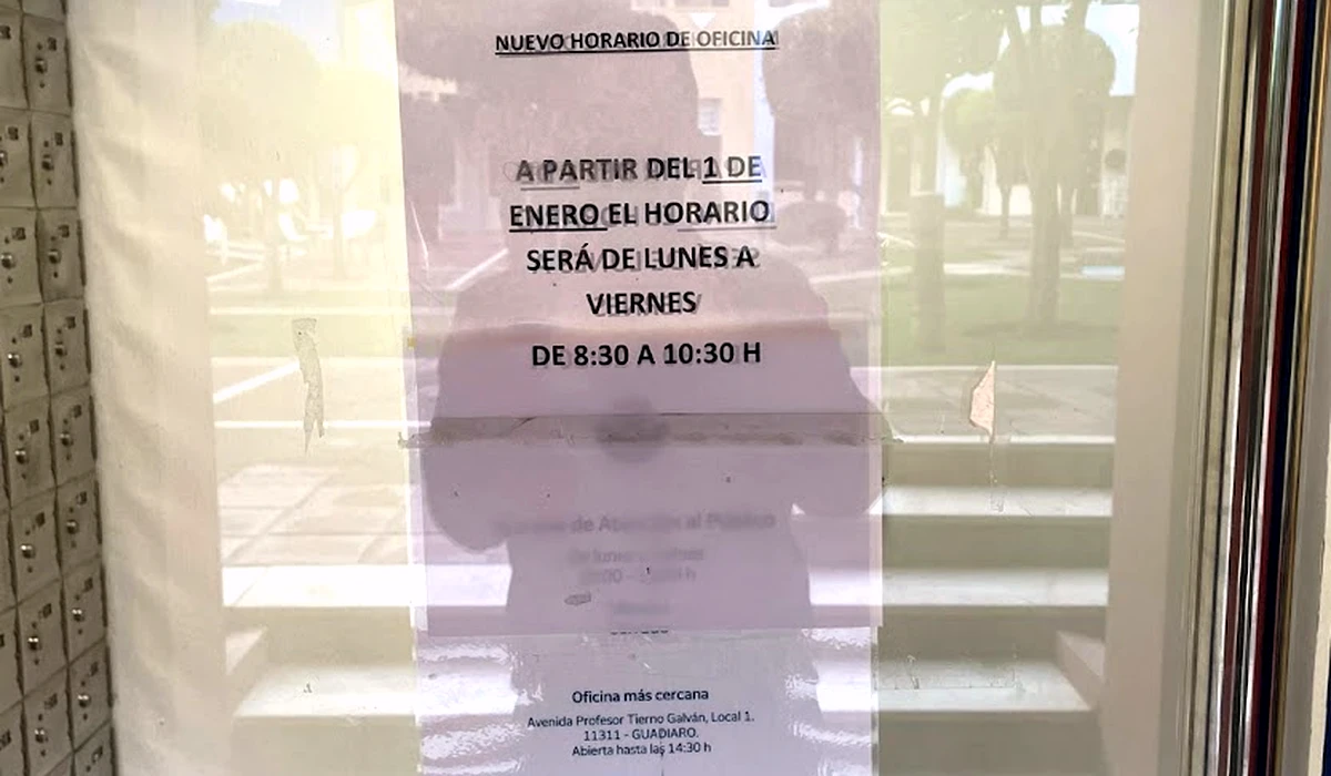 Oficina de Correos Oficina de Correos Avenida de la Marina Sotogrande