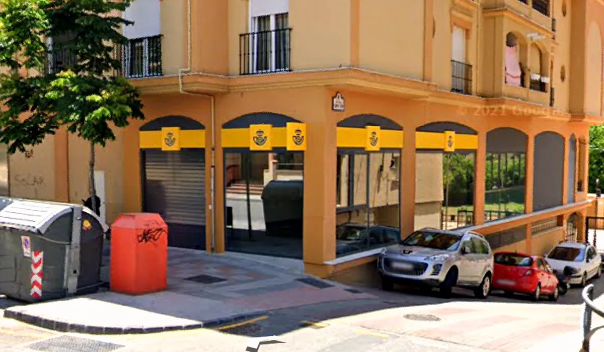 Oficina de Correos Oficina de Correos Avenida de la Sierra Nevada Cenes de la Vega