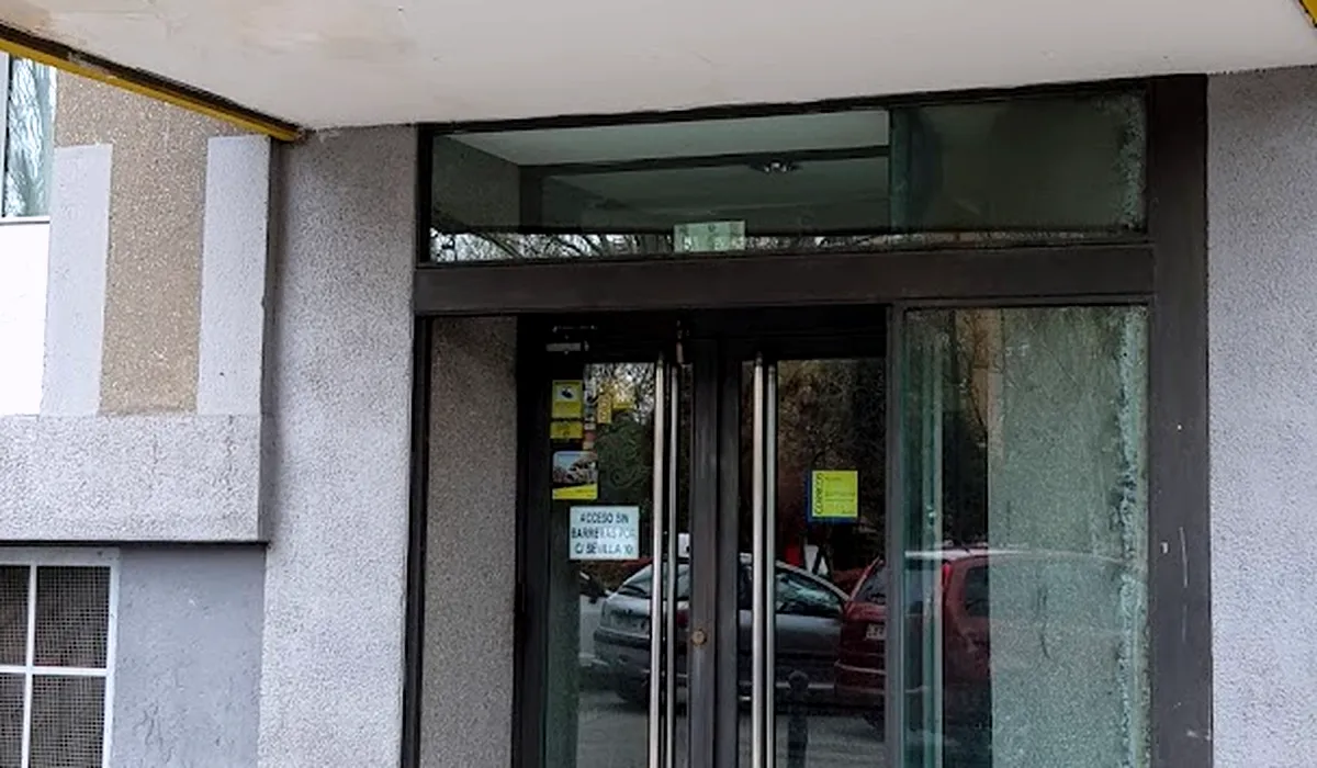 Oficina de Correos Oficina de Correos Avenida de Portugal Móstoles