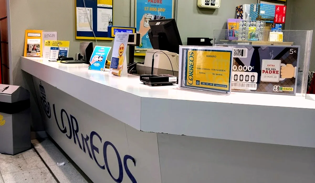 Oficina de Correos Oficina de Correos Avenida de Salamanca Arroyo de la Encomienda