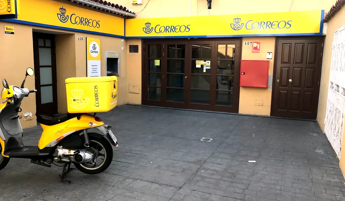 Oficina de Correos Oficina de Correos Avenida Eugenio Dominguez Alfonso Costa Adeje