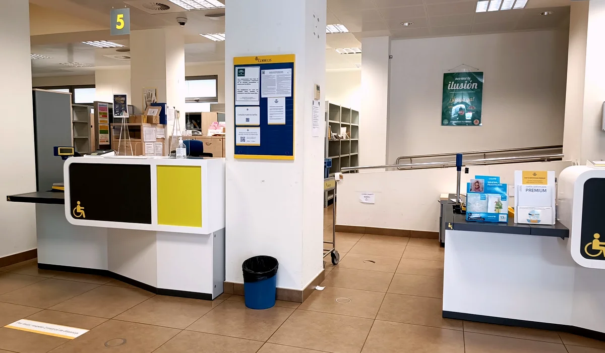 Oficina de Correos Oficina de Correos Avenida María Auxiliadora Cádiz
