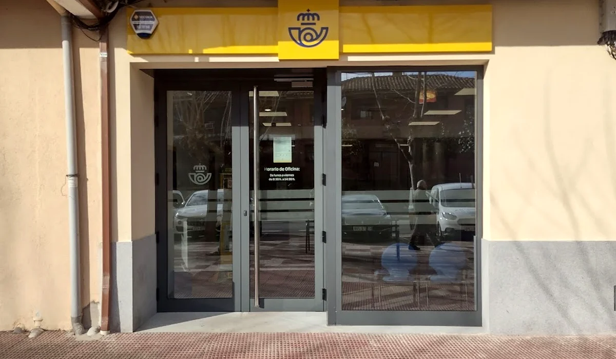 Oficina de Correos Oficina de Correos Avenida Soledad Vega Ortiz Jarandilla de la Vera