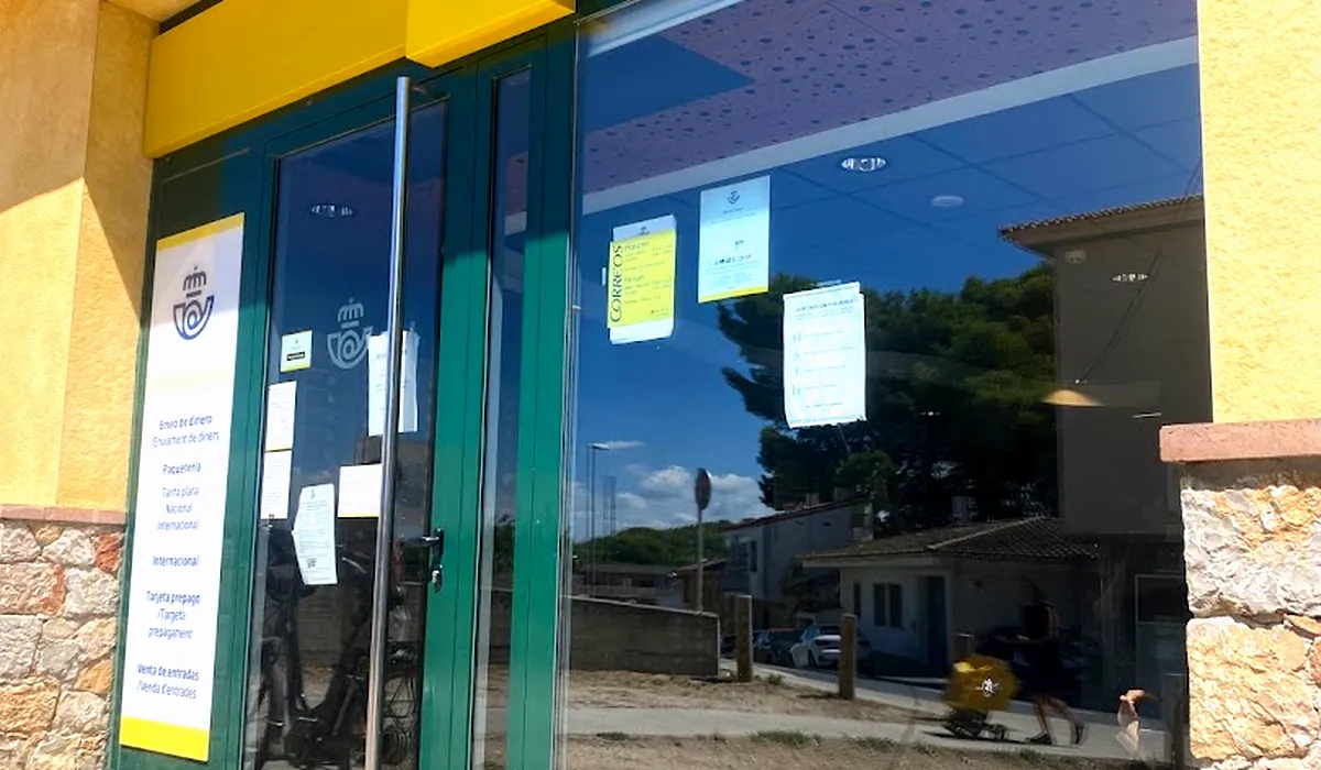 Oficina de Correos Oficina de Correos Avinguda de Girona L'Escala