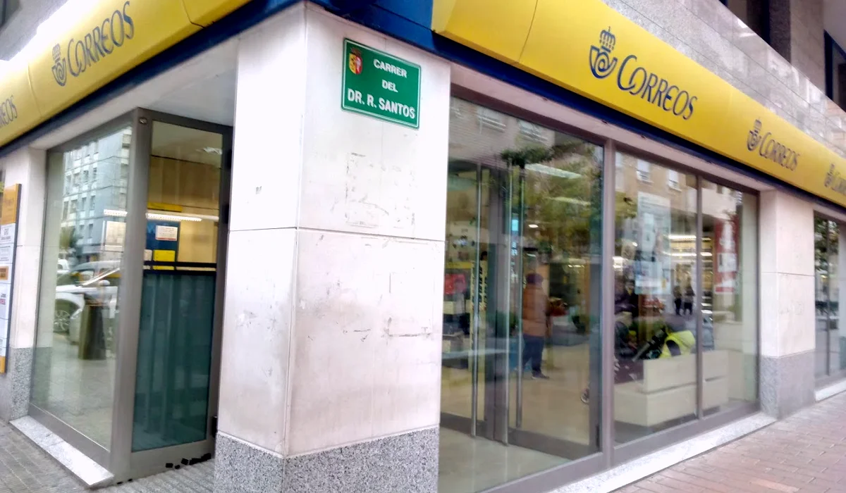 Oficina de Correos Oficina de Correos Avinguda del País Valencià Vinaròs