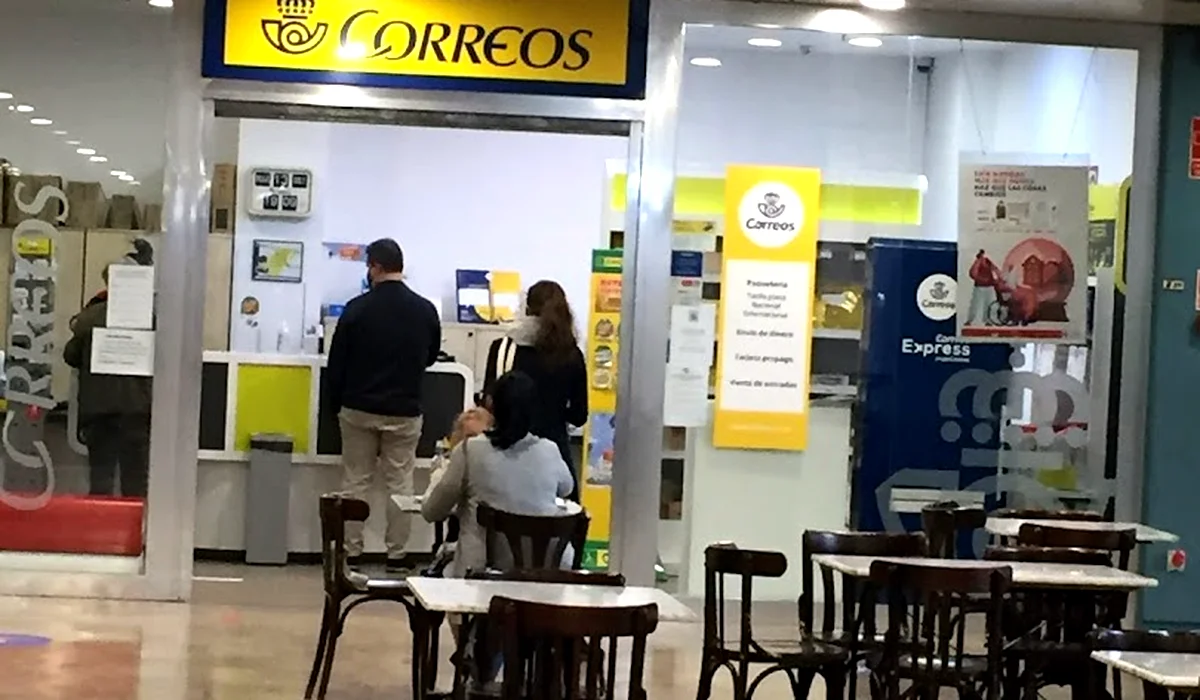 Oficina de Correos Oficina de Correos Boulevard de José Prat Vicálvaro