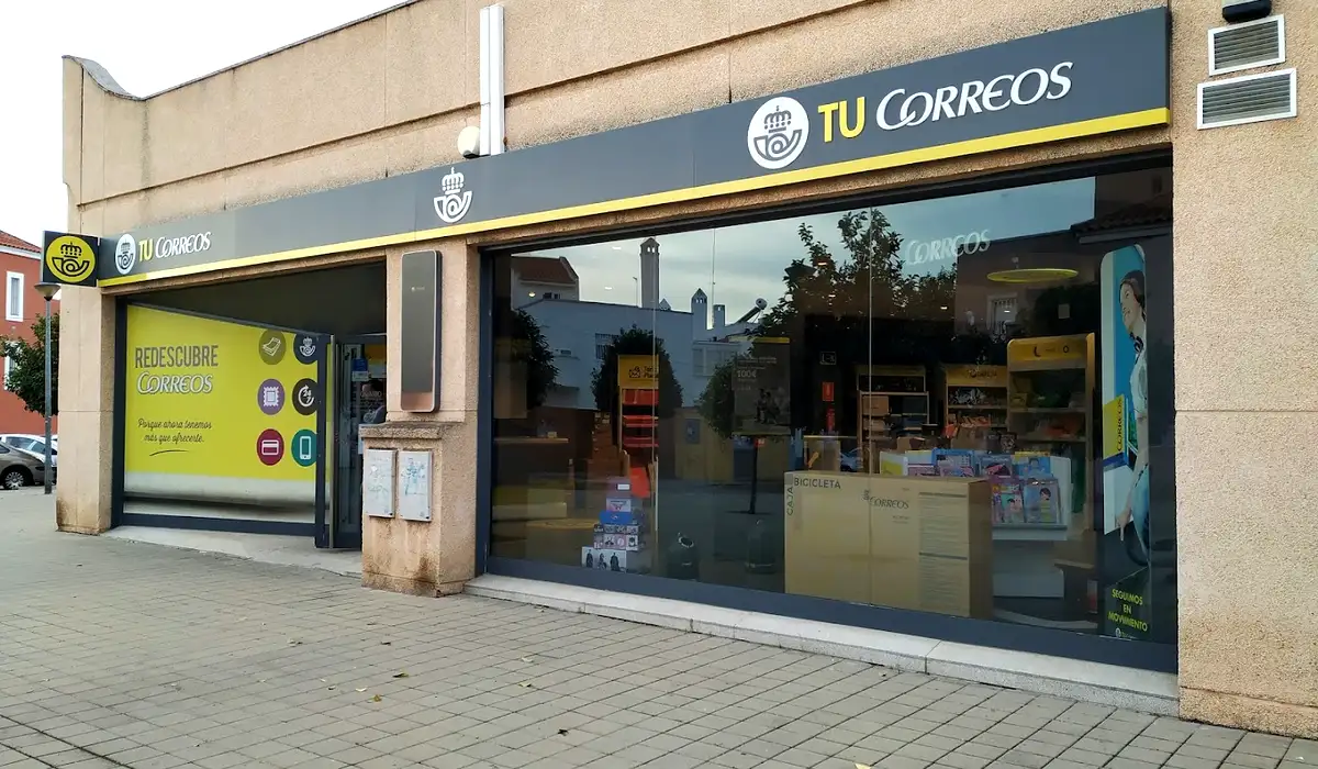 Oficina de Correos Oficina de Correos C. Fernando Zóbel Sevilla