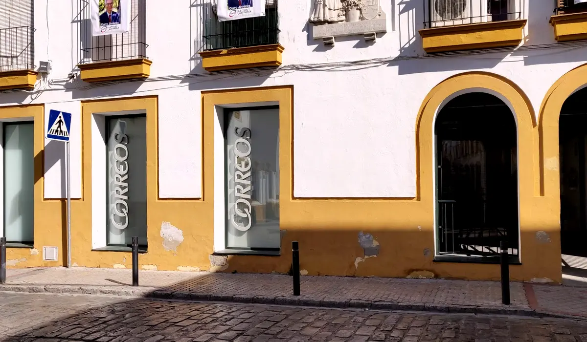 Oficina de Correos Oficina de Correos Calle Álvarez Quintero Utrera