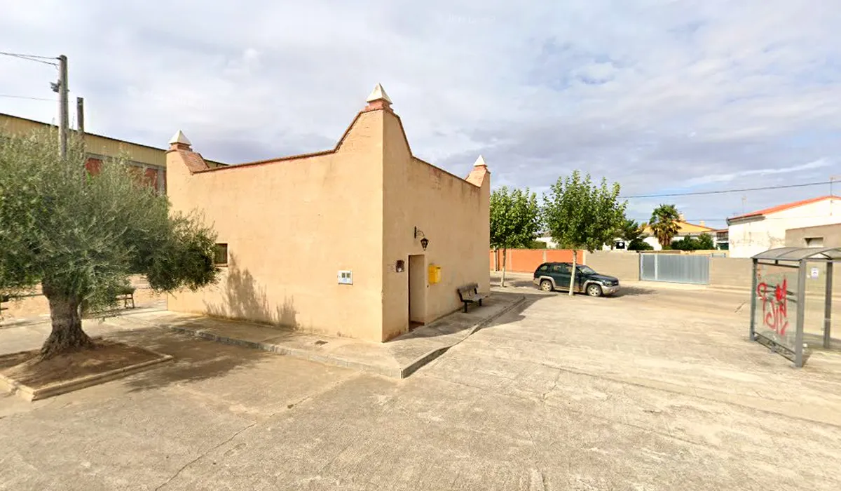 Oficina de Correos Oficina de Correos Calle Barrero Monfarracinos