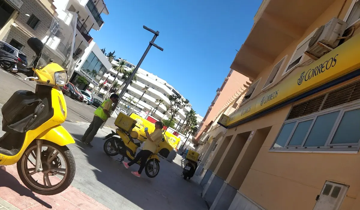 Oficina de Correos Oficina de Correos Calle Caridad Estepona