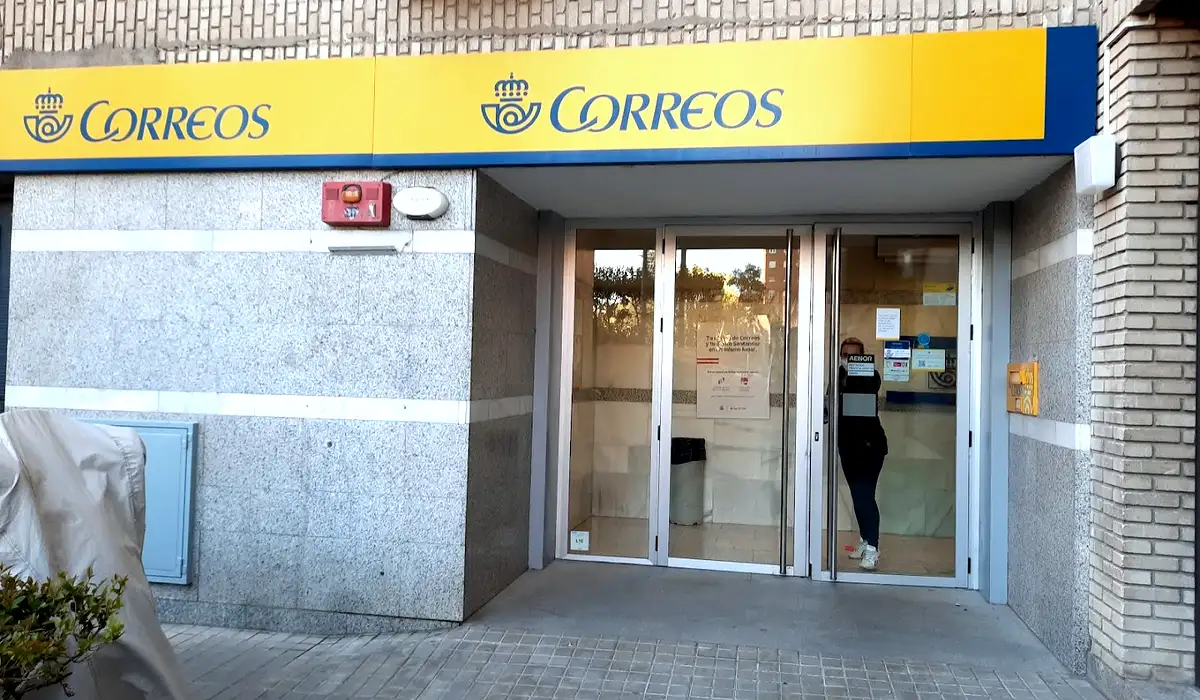 Oficina de Correos Oficina de Correos Calle Carlina Latina