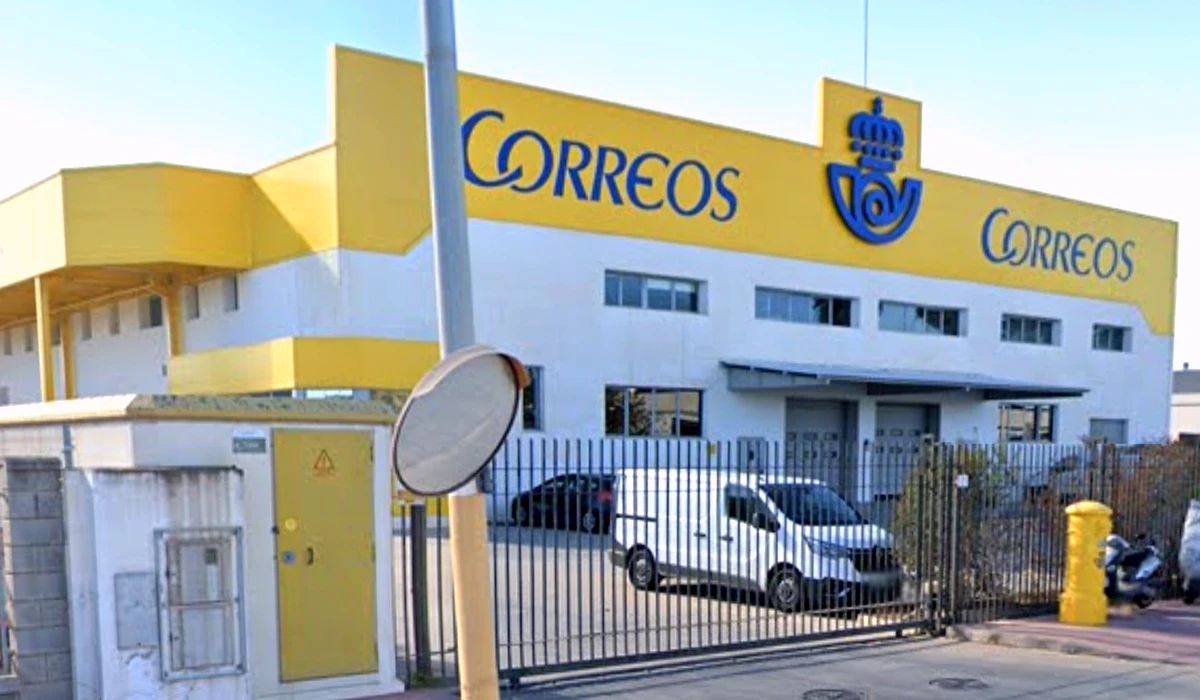 Oficina de Correos Oficina de Correos Calle César Vallejo Churriana