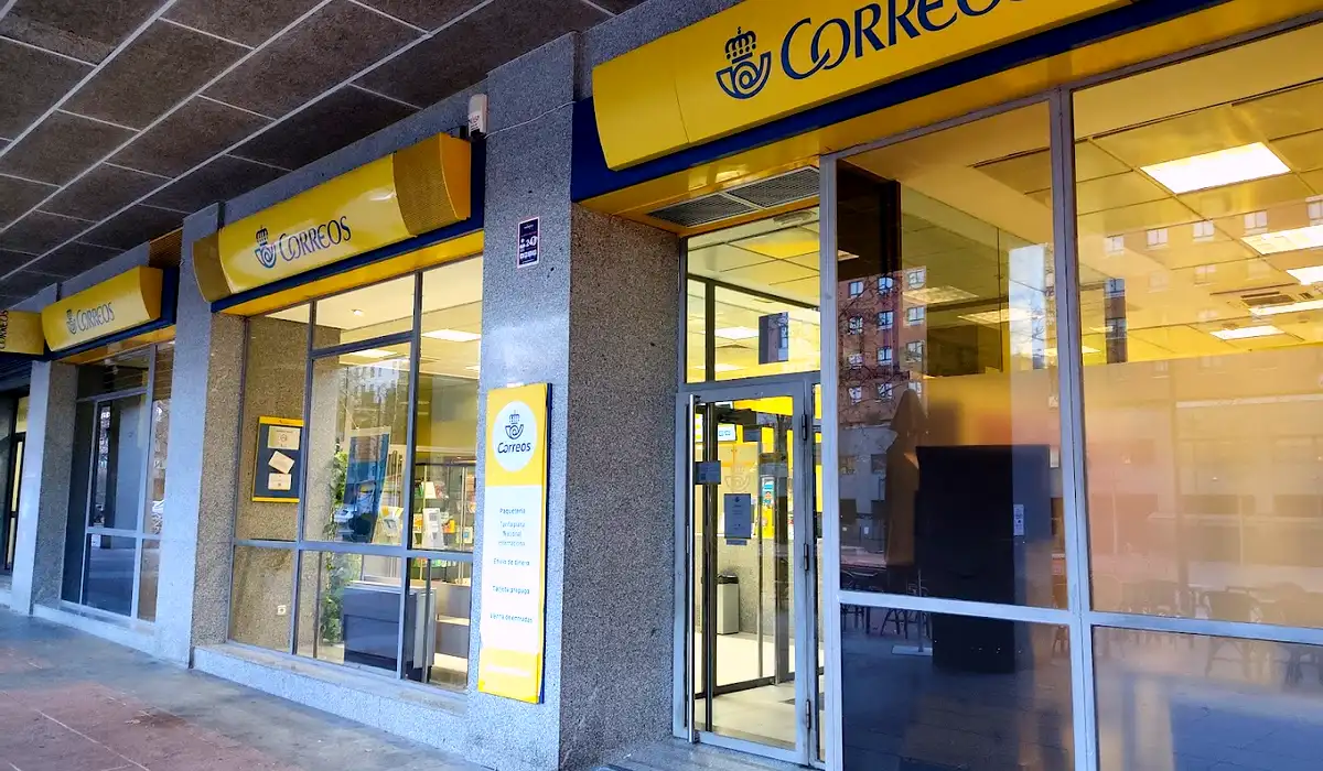 Oficina de Correos Oficina de Correos Calle Ciudad de la Habana Valladolid