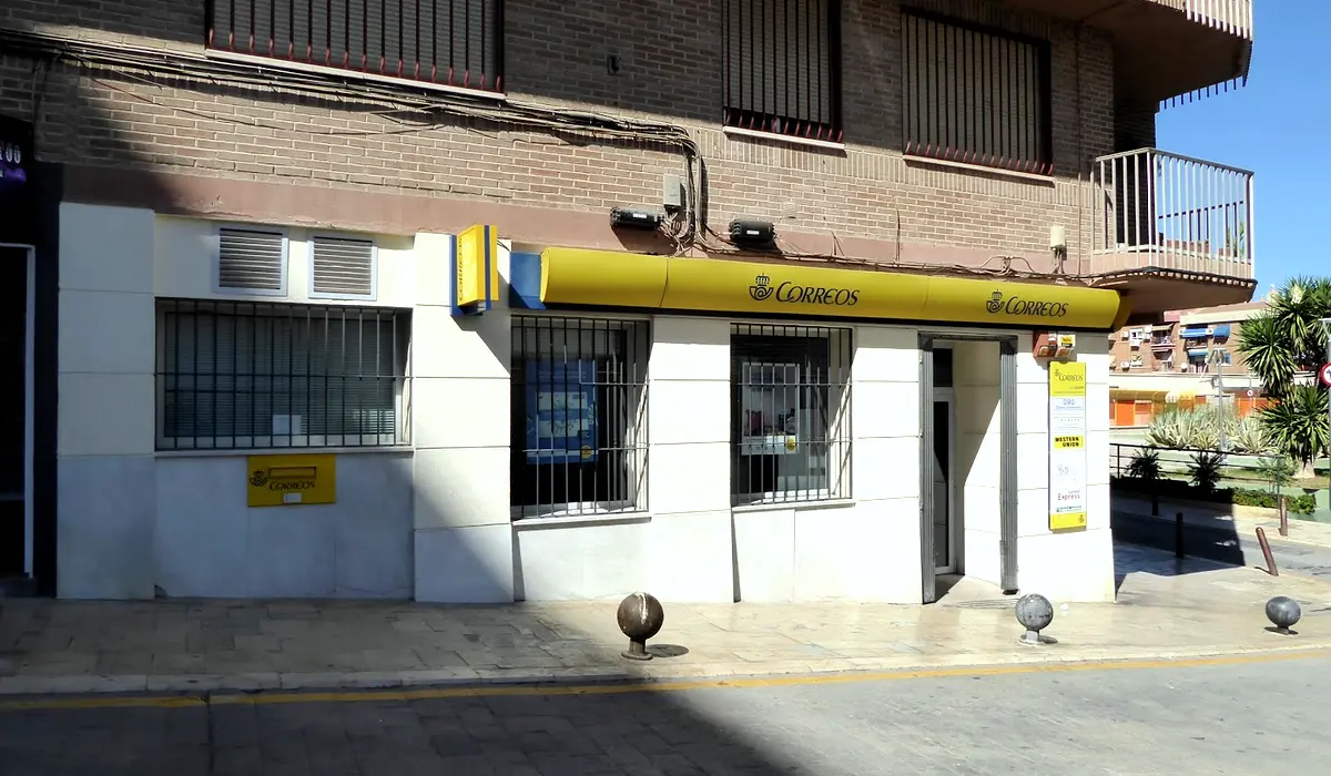 Oficina de Correos Oficina de Correos Calle de Antonio Vallés Perdrix Jaén