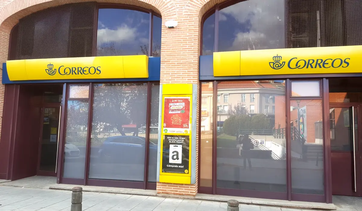 Oficina de Correos Oficina de Correos Calle de Caroli Moncloa-Aravaca