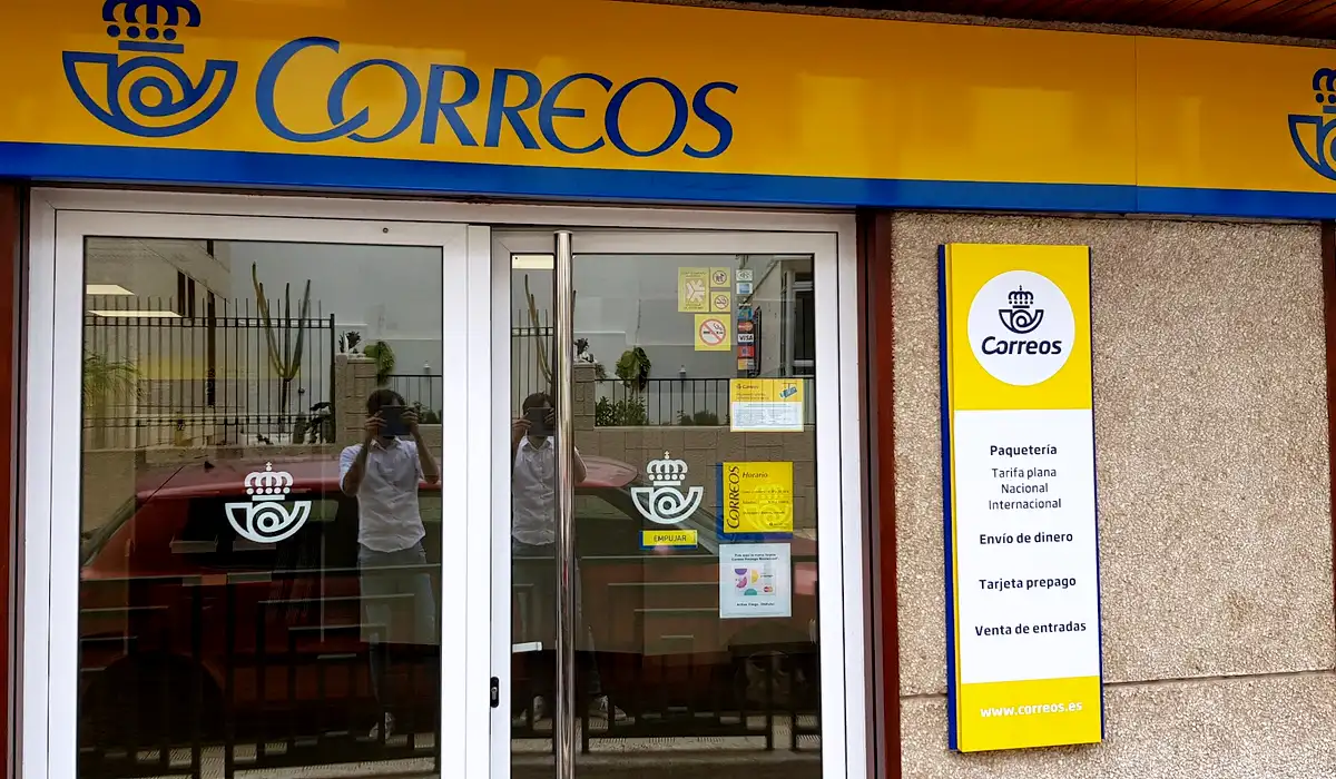 Oficina de Correos Oficina de Correos Calle de Enrique Wolfson Santa Cruz de Tenerife