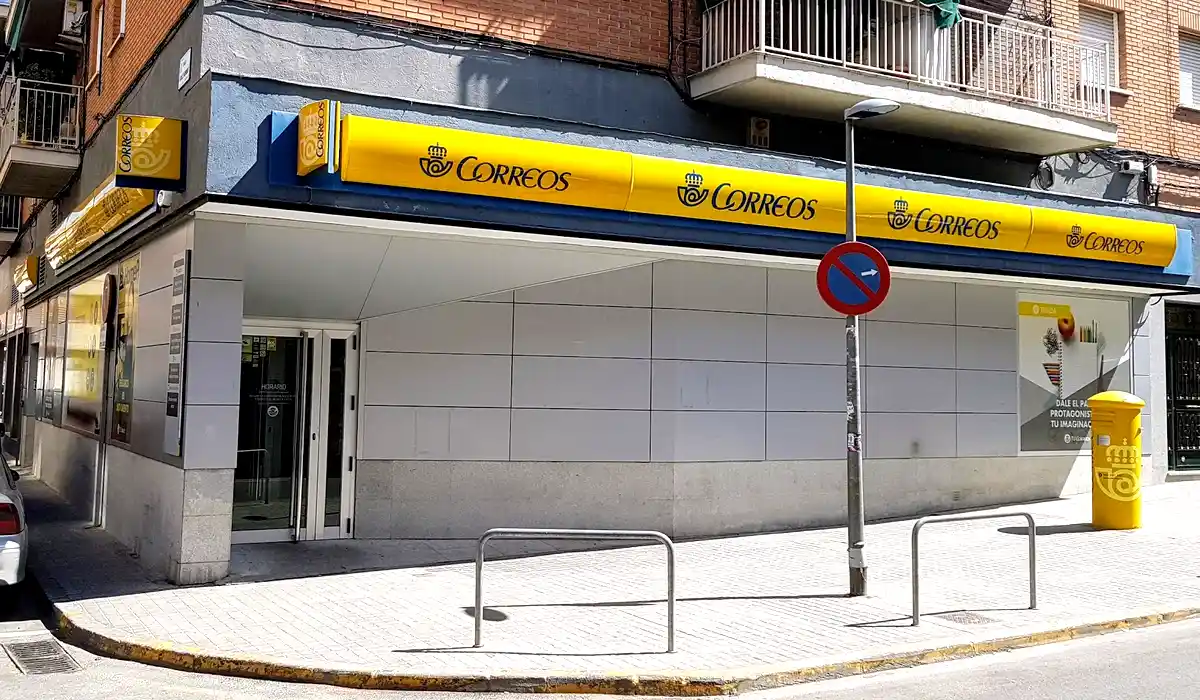 Oficina de Correos Oficina de Correos Calle de la Buena Madre Pinto