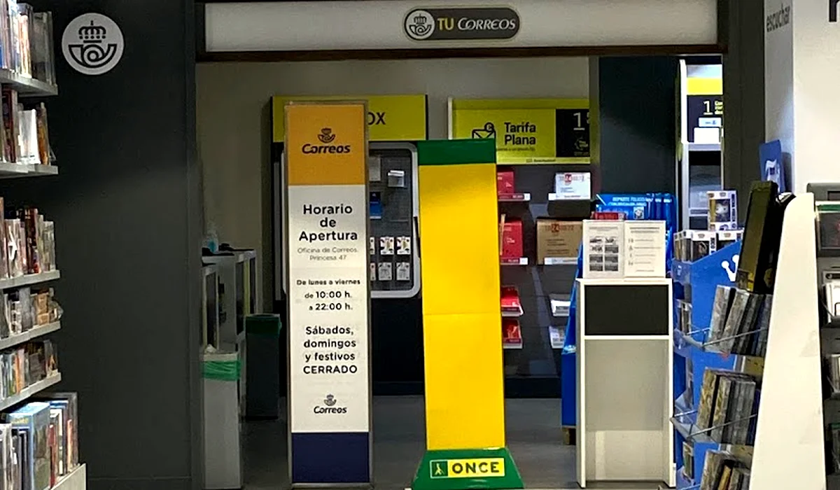 Oficina de Correos Oficina de Correos Calle de la Princesa Madrid