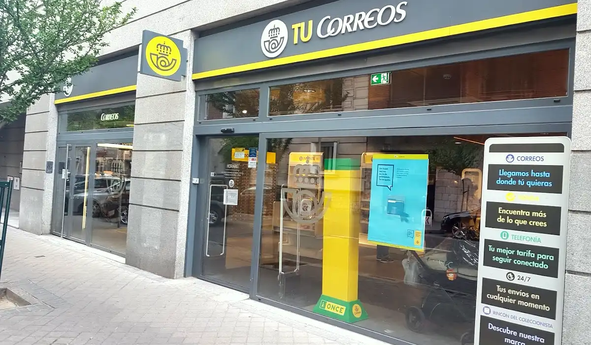 Oficina de Correos Oficina de Correos Calle de las Mártires Concepcionistas Madrid