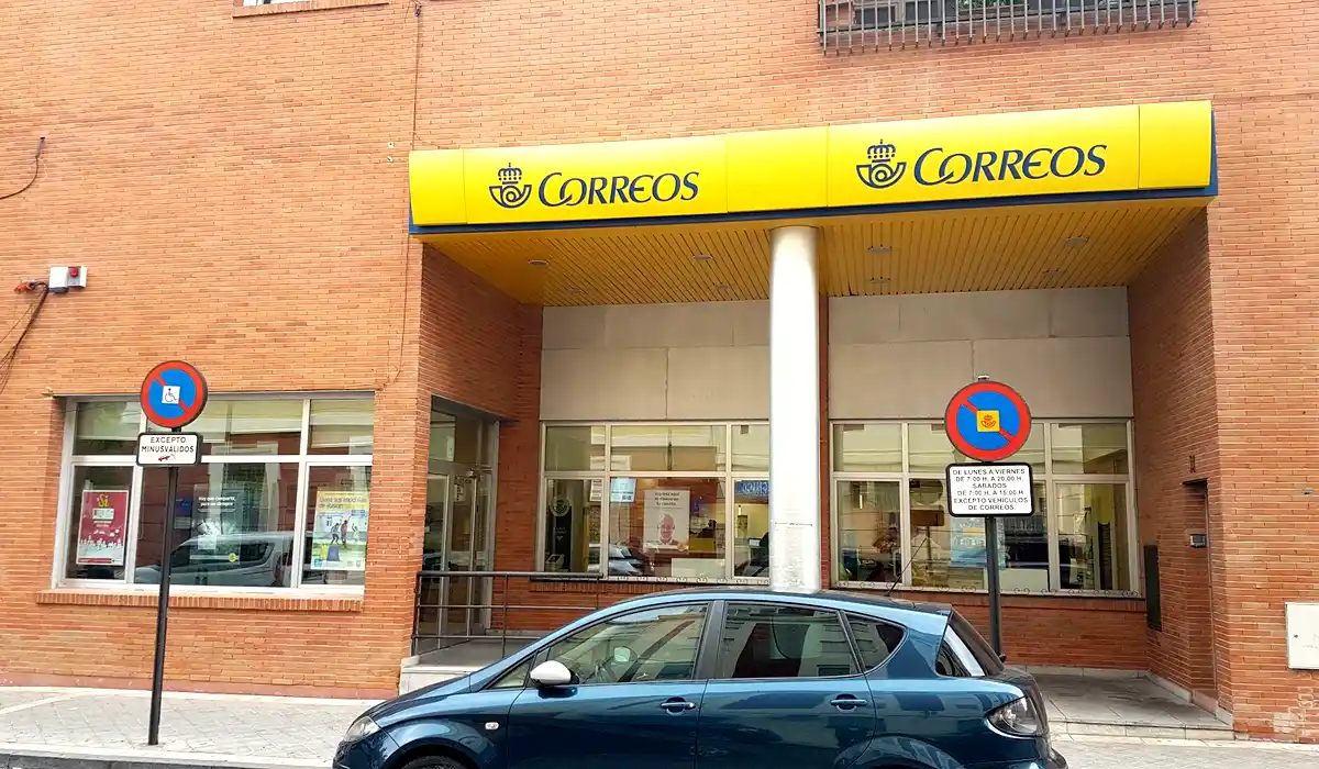 Oficina de Correos Oficina de Correos Calle de Peñarredonda Aranjuez