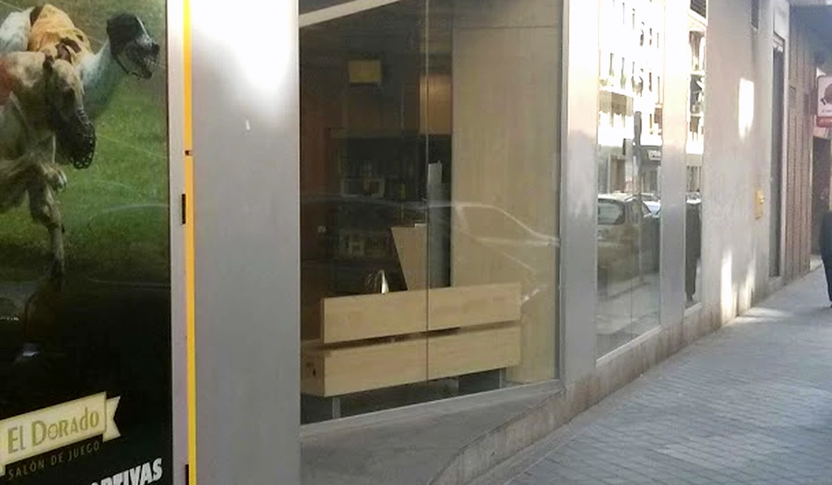 Oficina de Correos Oficina de Correos Calle de Tomás Borrás Arganzuela