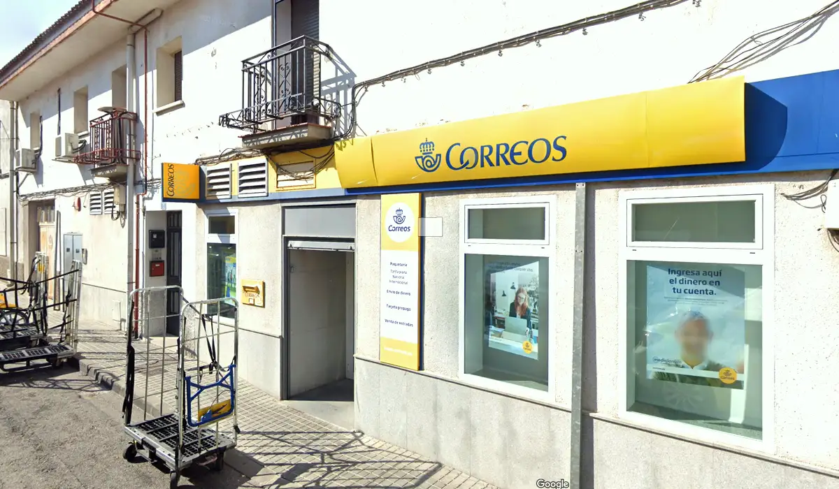 Oficina de Correos Oficina de Correos Calle de Valle de la Fuente Grande Paracuellos de Jarama