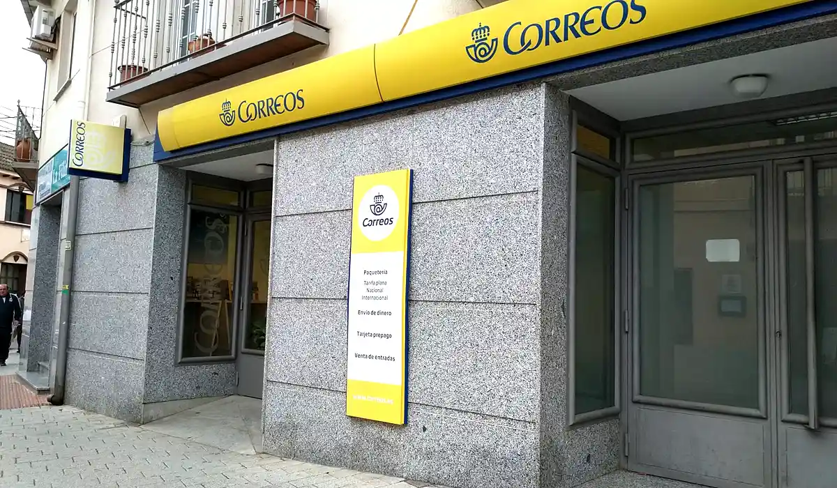 Oficina de Correos Oficina de Correos Calle del Pilar San Martín de Valdeiglesias