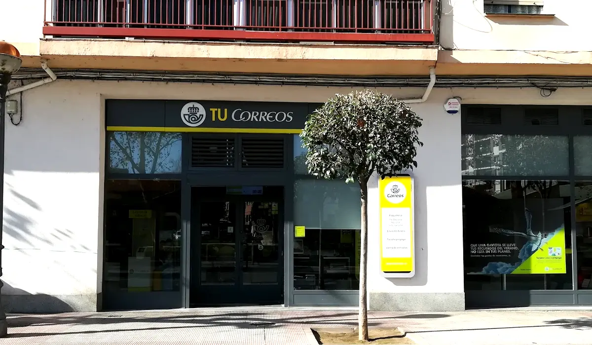 Oficina de Correos Oficina de Correos Calle Duquesa de la Victoria Logroño