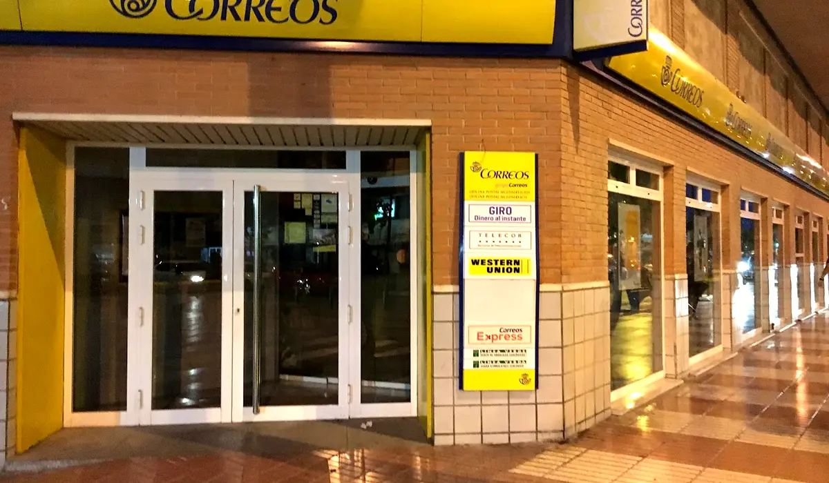 Oficina de Correos Oficina de Correos Calle Fernando Pérez Ojeda Santa Pola