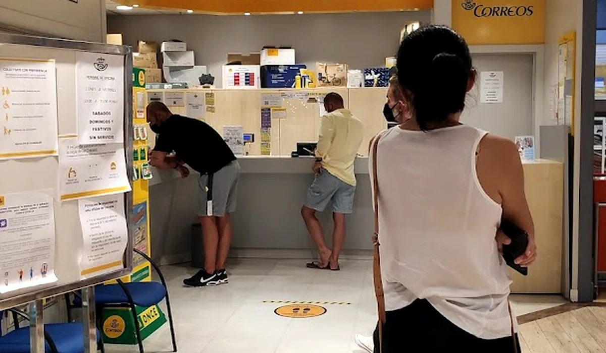 Oficina de Correos Oficina de Correos Calle Hamlet Málaga