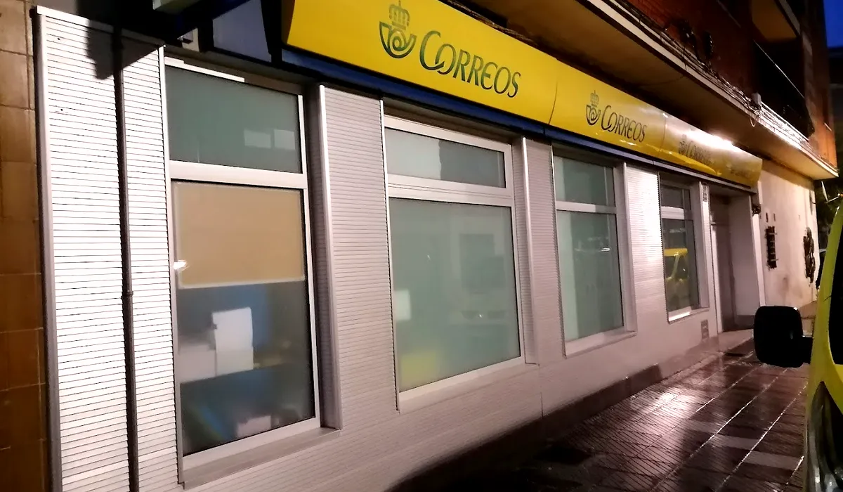 Oficina de Correos Oficina de Correos Calle Herederos López Santa Marta de Tormes