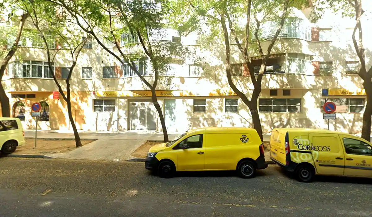 Oficina de Correos Oficina de Correos Calle India Sevilla
