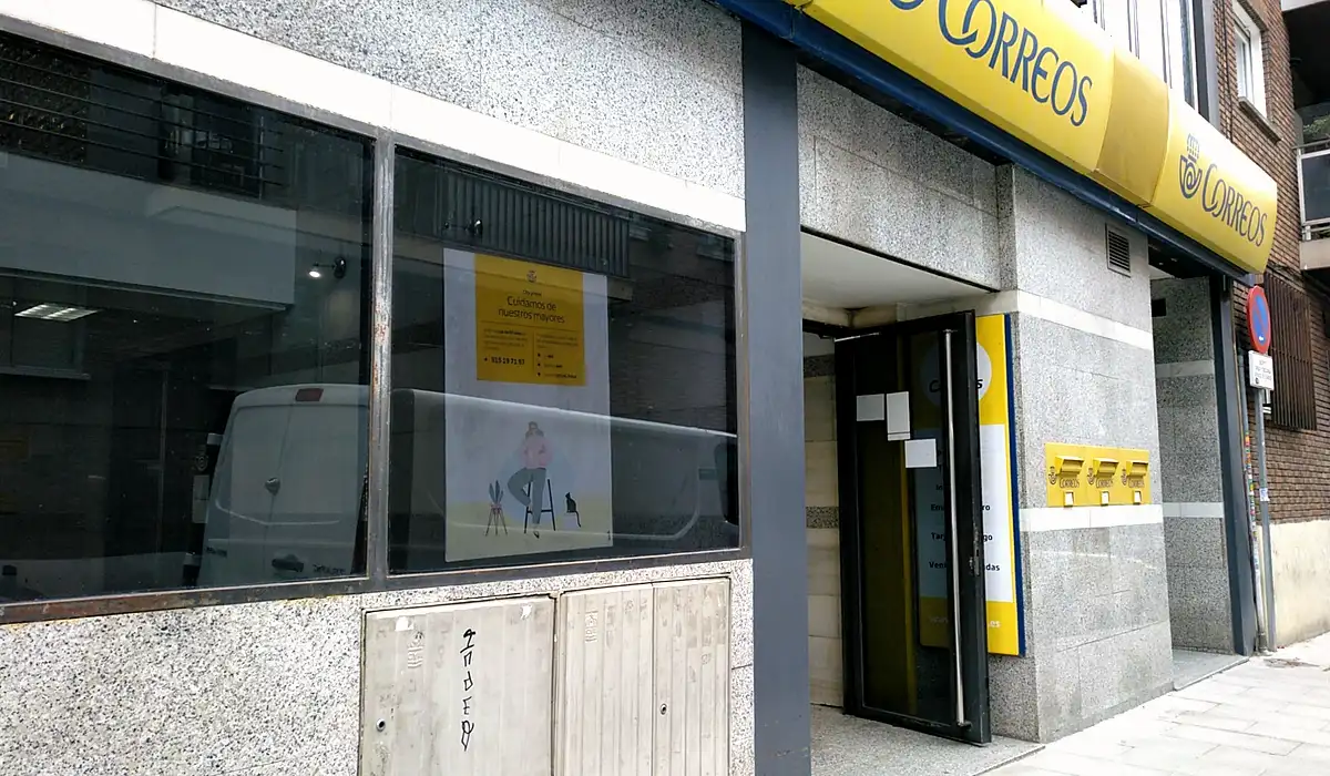 Oficina de Correos Oficina de Correos Calle Luis Vives Chamartín