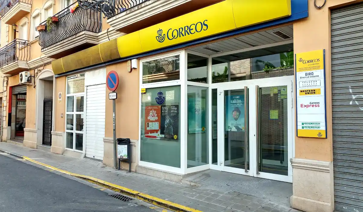 Oficina de Correos Oficina de Correos Calle Mayor Manises