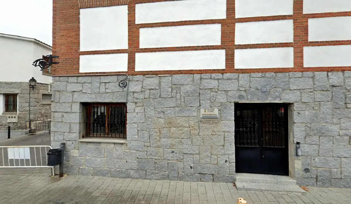 Oficina de Correos Oficina de Correos Calle Navalcarnero Quijorna