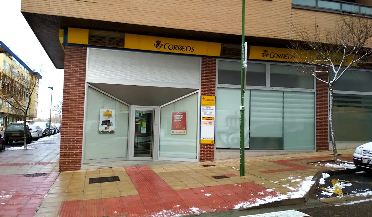 Oficina de Correos Oficina de Correos Calle Rosa de Lima Manzano Burgos