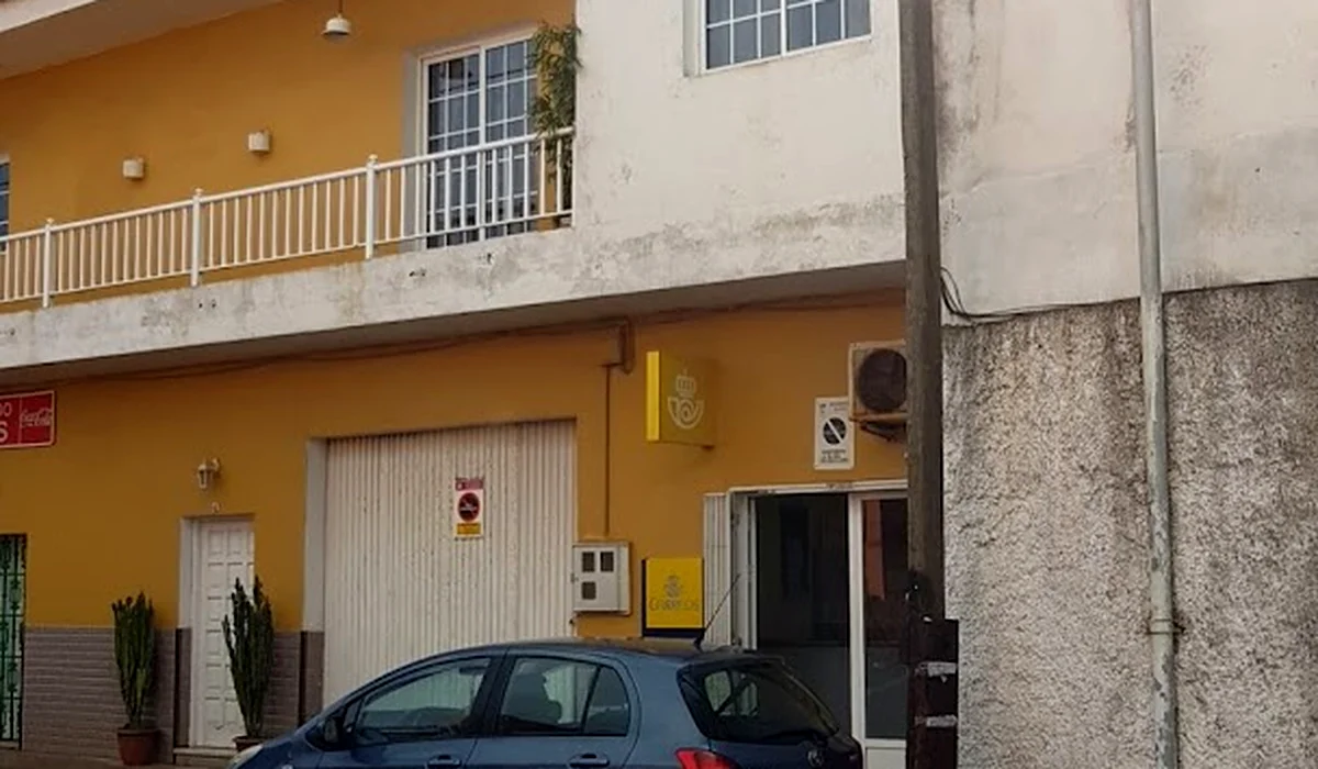 Oficina de Correos Oficina de Correos Calle Tabares Guamasa