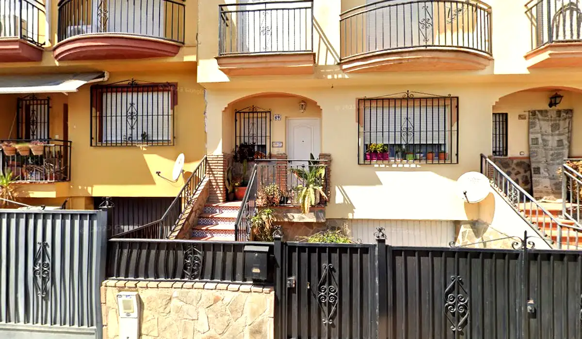 Oficina de Correos Oficina de Correos Carlos Cano Belicena