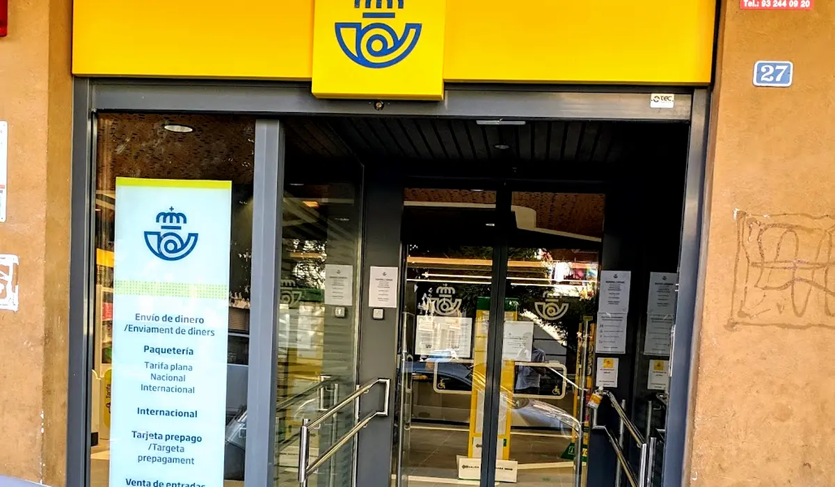 Oficina de Correos Oficina de Correos Carrer de les Salenques Sabadell