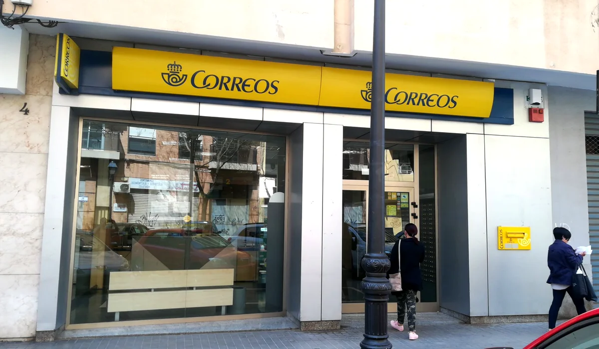 Oficina de Correos Oficina de Correos Carrer de Nicolau Primitiu Gómez Patraix