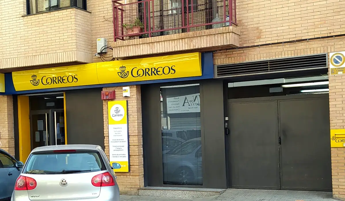 Oficina de Correos Oficina de Correos Carrer del Regne de València Moncada