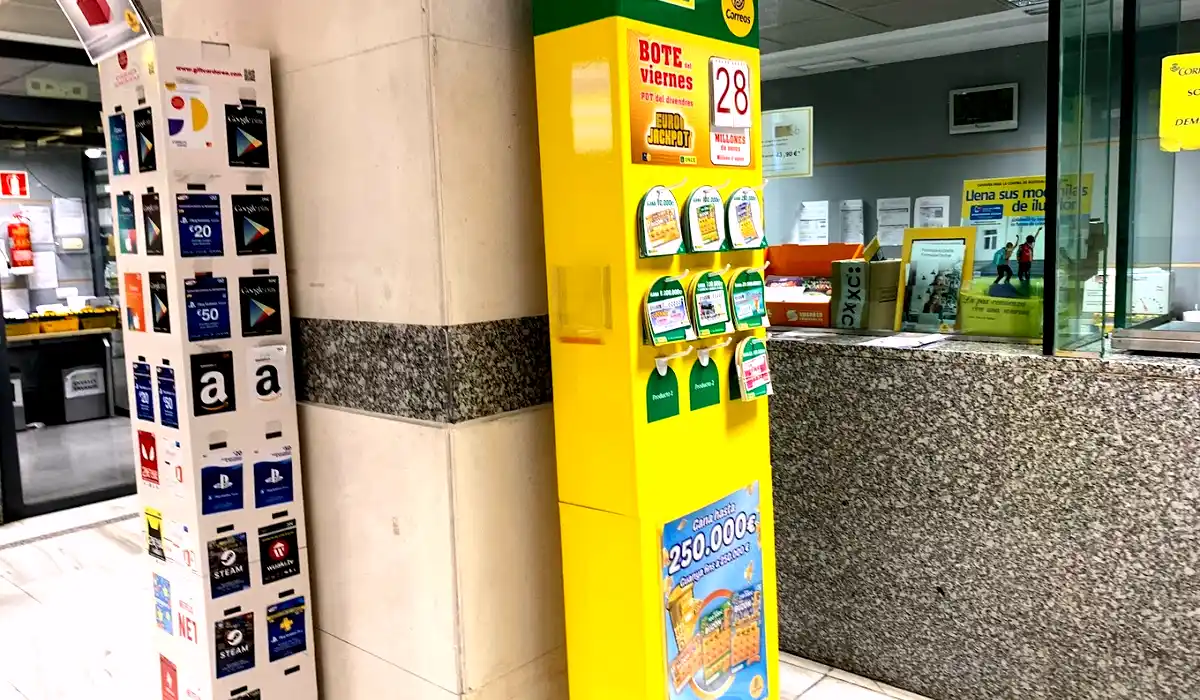 Oficina de Correos Oficina de Correos Carrer dels Alts Forns Barcelona